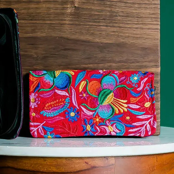 Floral Clutch