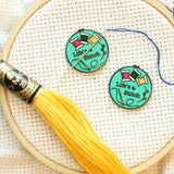Life's A Stitch Magnetic Needle Minder