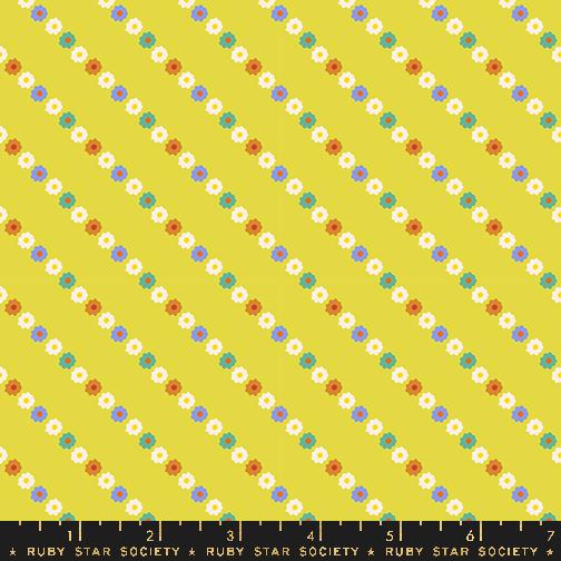 F2268 - Ooh Lucky Ducky Citron Flower