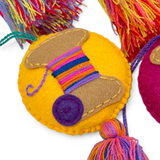 Spool of Thread Pom