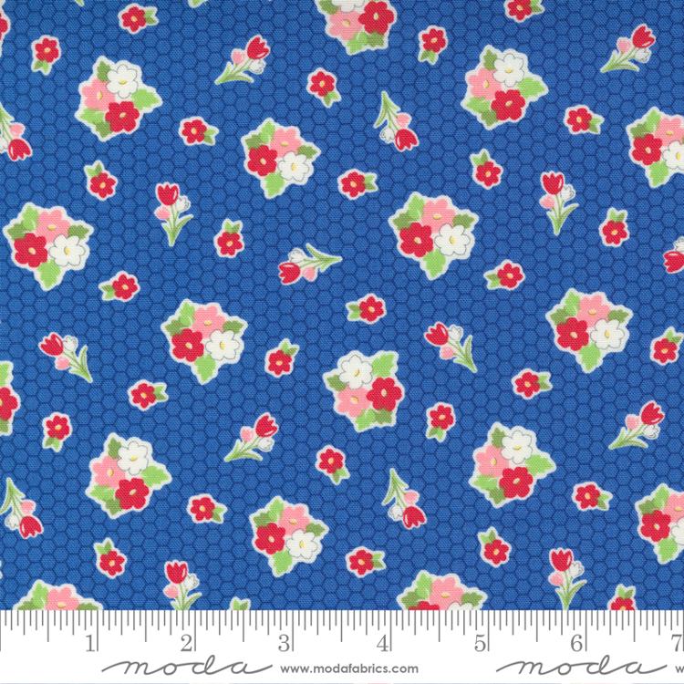 F2260 - Lovely Lily Blueberry
