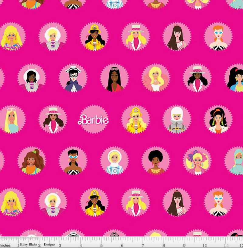 F2273 Barbie World Barbie Main Hot Pink