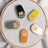 Black Heart Paw Pad Needle Minder